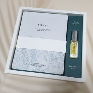 리브얼 | LIVALL 바이오셀룰로오스 마스크 레스트 앤 글로우 33ml  x 3개입 — 5점을 준 리뷰어가 2022년 6월 올린 사용 사진