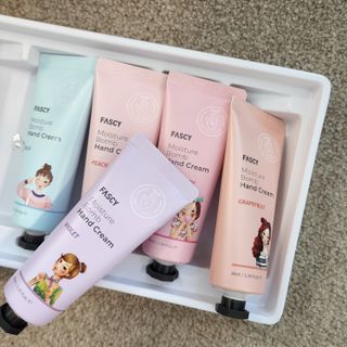 파시 고보습 핸드크림 40ml 5종 기프트 세트 — 5점을 준 리뷰어가 2022년 8월 올린 사용 사진