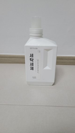 (주)바른양품 바른양품 친환경 세탁세제 1L — 5점을 준 리뷰어가 2022년 2월 올린 사용 사진