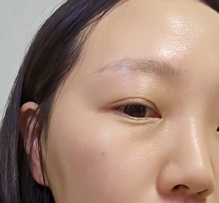 나우 [리브엠]피부 속부터 겹겹이, 촘촘하게! 워터핏8중 수분착붙 크림 — 5점을 준 리뷰어가 2024년 12월 올린 사용 사진