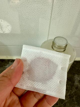 [후르디아] 눈시림없는 올영 립앤아이 리무버 — 5점을 준 리뷰어가 2024년 4월 올린 사용 사진