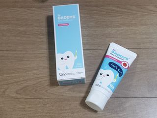 닥터데디스 안심무불소 베이비치약 60g + 여행용 미니 치약 15g — 5점을 준 리뷰어가 2022년 8월 올린 사용 사진