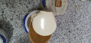 매일바이오 그릭요거트 오리지널 플레인 4개, 로스터리 커피믹스 4개 — 4점을 준 리뷰어가 2021년 12월 올린 사용 사진