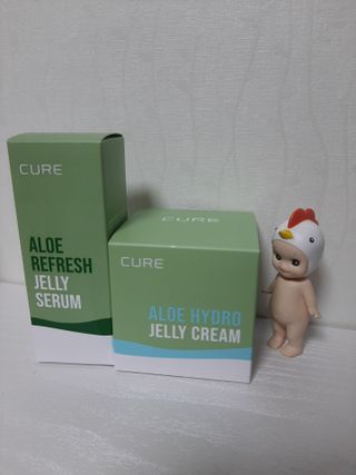 김정문알로에 큐어 큐어 알로에 리프레쉬 젤리 세럼, 큐어 알로에 하이드로 젤리 크림 — 5점을 준 리뷰어가 2021년 4월 올린 사용 사진