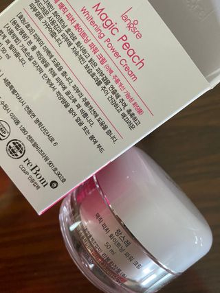 랑스레 매직피치 화이트닝 파워 화이트닝크림 — 5점을 준 리뷰어가 2021년 3월 올린 사용 사진