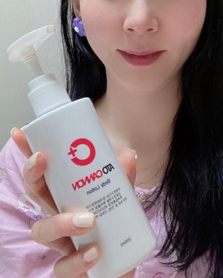 아토캐논(ATO CANNON) 아토캐논 고보습 바디로션 200ml — 5점을 준 리뷰어가 2022년 12월 올린 사용 사진