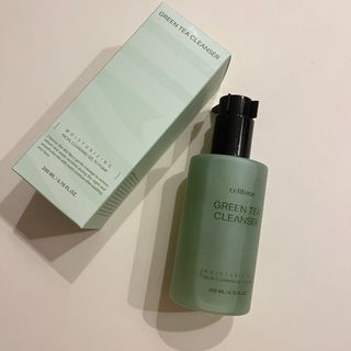 프리마인 메이크업과 들뜨는 각질까지 한방에 깐달걀로! 순하기까지한 셀베이스 그린티클렌저(200ml) — 5점을 준 리뷰어가 2023년 3월 올린 사용 사진