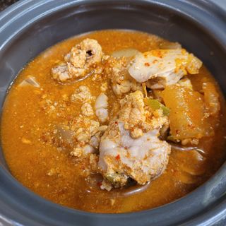 소담스퀘어 상암 궁중해물탕조씨집 백년가게 조씨집 팔뚝탕1인분550g — 4점을 준 리뷰어가 2022년 12월 올린 사용 사진