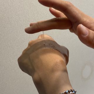 난나 살몬 스파이더 검버섯 미백 톤업 화이트닝 연어 앰플 크림 300ml 대용량 — 4.5점을 준 리뷰어가 2022년 8월 올린 사용 사진