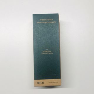 풀무원 브리엔 엔젤리카 허브 브라이트닝 클렌저+전용펌프 — 4.5점을 준 리뷰어가 2021년 2월 올린 사용 사진