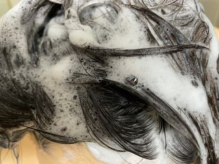 모두발라 마이크로 비타캡슐 탈모샴푸 — 5점을 준 리뷰어가 2021년 12월 올린 사용 사진