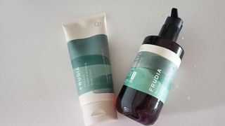 틱톡 [후르디아] 올리브영 아로마 비건 바디워시1종+바디로션1종 (그리너리) — 4.5점을 준 리뷰어가 2022년 12월 올린 사용 사진