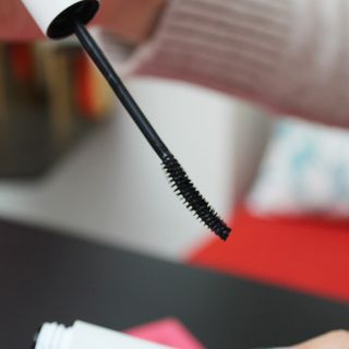 더소설 소설 블랙아이래쉬 세럼 10g(SOSEOL BLACK EYELASH SERUM 10g) — 5점을 준 리뷰어가 2024년 1월 올린 사용 사진