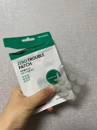 닥터플리너스 제트 큐어 크림 30ml + 제로 트러블 패치 9EA — 4점을 준 리뷰어가 2022년 3월 올린 사용 사진