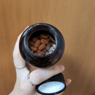 홀라이프 독일산 맥주효모 비오틴9999 180정 x 1병(6개월분) — 5점을 준 리뷰어가 2022년 8월 올린 사용 사진