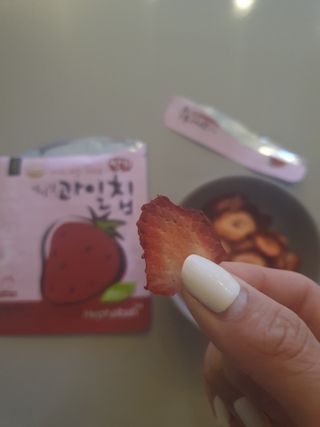 아비삭과일칩 5종 /딸기,사과,배,귤,무화과 5종 — 5점을 준 리뷰어가 2021년 4월 올린 사용 사진