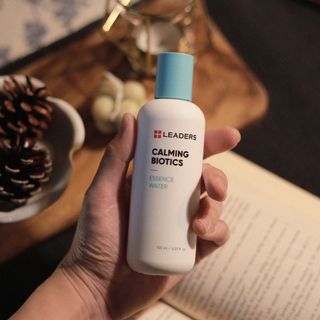 리더스코스메틱 리더스 카밍 바이오틱스 에센스 워터 — 5점을 준 리뷰어가 2021년 12월 올린 사용 사진