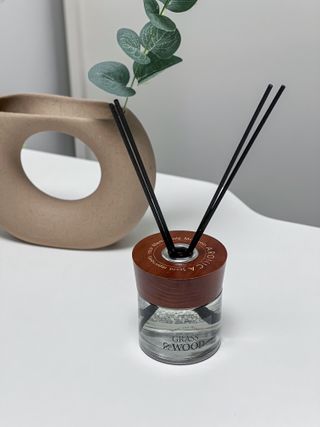 아로니카 앤우드 디퓨저+소이캔들 SET — 5점을 준 리뷰어가 2023년 12월 올린 사용 사진