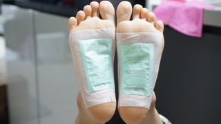 [레제르] 아로마 수액패치 발패치 30매입 -라벤더향/유칼립투스향/대나무향 — 5점을 준 리뷰어가 2022년 2월 올린 사용 사진