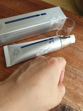 닥터스피지에이 닥터스 피지에이 딥 케어 모이스처라이징 크림 — 5점을 준 리뷰어가 2021년 6월 올린 사용 사진