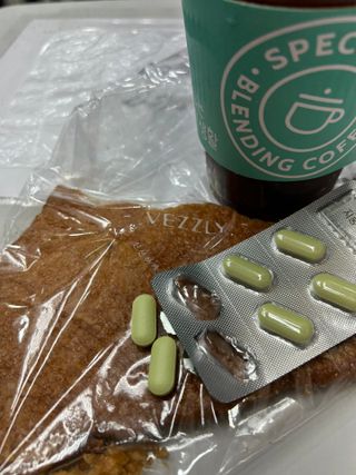 클린24시간 지중해로 쏙빠지다 1SET (800mg*60정) — 5점을 준 리뷰어가 2023년 10월 올린 사용 사진