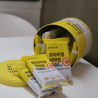 서울약사신협 프리미엄비타민C1000_2.5G x 100포 — 5점을 준 리뷰어가 2020년 12월 올린 사용 사진