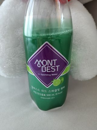 몽베스트 Montbest with Sparkling water Lime20병 — 5점을 준 리뷰어가 2022년 5월 올린 사용 사진