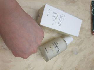 허블룸 콤부차 플랜트바이옴 비건 세럼 & 베지비타민앰플 — 5점을 준 리뷰어가 2021년 3월 올린 사용 사진
