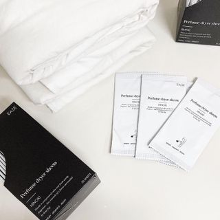 [이즈라이프코스메틱] 퍼퓸 드라이어 시트 히노끼향  or 블랑향 2중 택1 30매 — 5점을 준 리뷰어가 2021년 8월 올린 사용 사진