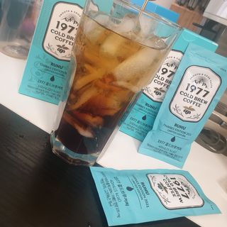여우두마리 1977 콜드브루 스틱 더치커피 루후 커피팩토리 — 5점을 준 리뷰어가 2021년 2월 올린 사용 사진