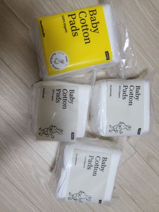 디어엘로디 프리미엄 유기농 유아 솜티슈 40매 3Pack +60매 1Pack 혼합형 — 5점을 준 리뷰어가 2021년 4월 올린 사용 사진