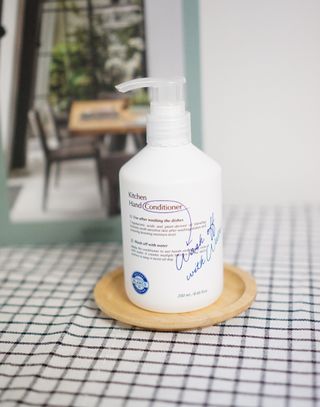 [블랑코클리닝] 키친 핸드컨디셔너 250ml — 5점을 준 리뷰어가 2022년 8월 올린 사용 사진