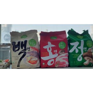[풀무원] 자연은맛있다 정면, 백면, 홍면  세트 — 5점을 준 리뷰어가 2021년 4월 올린 사용 사진