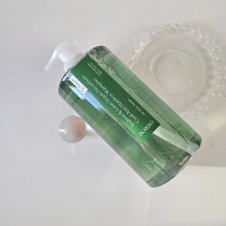 닥터시드 티트리 앤 라임 비건 지성케어 쿨 탈모 샴푸 (1000ml) — 5점을 준 리뷰어가 2023년 12월 올린 사용 사진