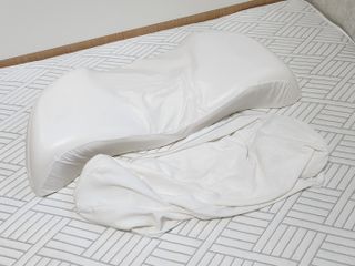라포르 프리미엄 / 뒤척임 없이 편안한 밤, 바로베개 — 5점을 준 리뷰어가 2024년 10월 올린 사용 사진
