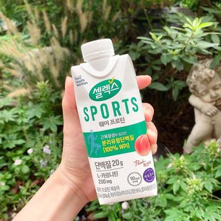 셀렉스스포츠 셀렉스 스포츠 웨이 프로틴 복숭아_ 330ml x 12팩 — 4점을 준 리뷰어가 2021년 8월 올린 사용 사진