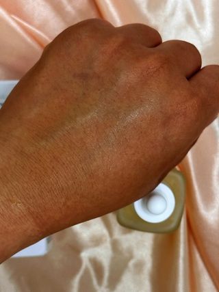 에센느 닥터 멜라닌 화이트닝 앰플 — 5점을 준 리뷰어가 2023년 5월 올린 사용 사진