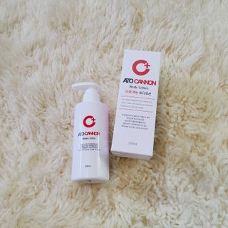 아토캐논(ATO CANNON) 아토캐논 고보습 바디로션 200ml — 5점을 준 리뷰어가 2022년 12월 올린 사용 사진