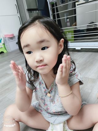 mom e 맘이 내추럴 베이비 케어 크림+바디오일 — 4점을 준 리뷰어가 2021년 1월 올린 사용 사진
