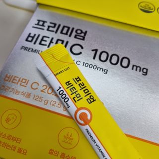 서울약사신협 프리미엄 비타민C 1,000mg_2.5g x 50포 — 5점을 준 리뷰어가 2021년 9월 올린 사용 사진