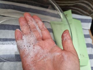 스킨큐어 산다화 울트라 젠틀 약산성 세안제 — 5점을 준 리뷰어가 2023년 3월 올린 사용 사진