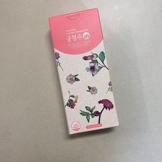 래디 한방 여성청결제 궁청수인 10개입 — 5점을 준 리뷰어가 2022년 5월 올린 사용 사진