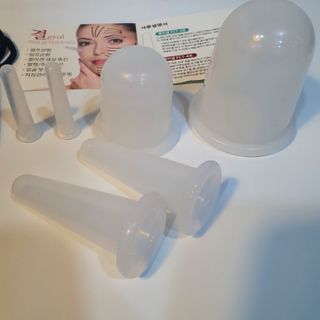 메디미케이알 커핑테라피 실리콘부항마사지 리프팅 페이스+바디 안티 셀룰 라이트 6pcs — 5점을 준 리뷰어가 2021년 2월 올린 사용 사진