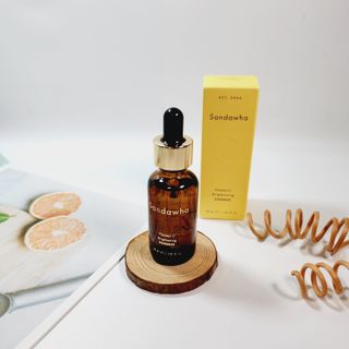 스킨큐어 산다화 비타민c 화이트닝 에센스 30ml — 5점을 준 리뷰어가 2023년 9월 올린 사용 사진