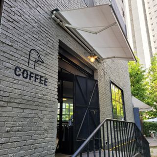 [유슬립 평촌점] 음료2 + 디저트1 or 팥빙수1 중 택1 — 5점을 준 리뷰어가 2021년 7월 올린 사용 사진