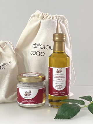 [딜리셔스코드] 타르투피 알레산드로 로시 트러플 소금 100g +트러플 오일 100ml set — 5점을 준 리뷰어가 2022년 5월 올린 사용 사진