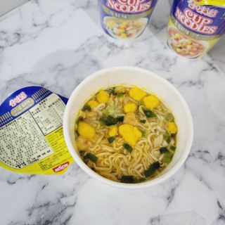 NISSIN 닛신 컵누들  4종 - 씨푸드오리지날, 씨푸드 스파이시, 씨푸드 커리, 씨푸드 XO소스 — 5점을 준 리뷰어가 2021년 12월 올린 사용 사진