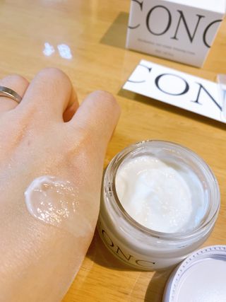 CONC 콩크 미로탐누스 안티링클 화이트닝 크림 — 5점을 준 리뷰어가 2021년 2월 올린 사용 사진