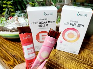 인디닥터 면역 생생 핑크 이뮨 젤리 + 타이탄 BCAA 프로틴 젤리스틱 — 4점을 준 리뷰어가 2022년 3월 올린 사용 사진