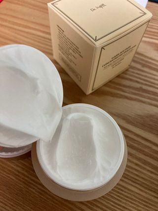 Dr.느루벗 느루벗 링클 솔루션 콘센트레이트 스네일 탄력 달팽이 크림 80g — 5점을 준 리뷰어가 2021년 4월 올린 사용 사진